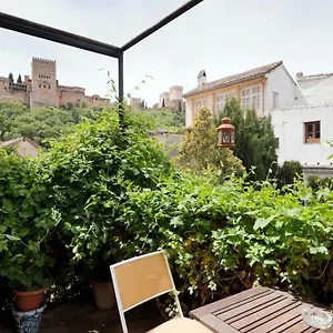 Oasis Apartment